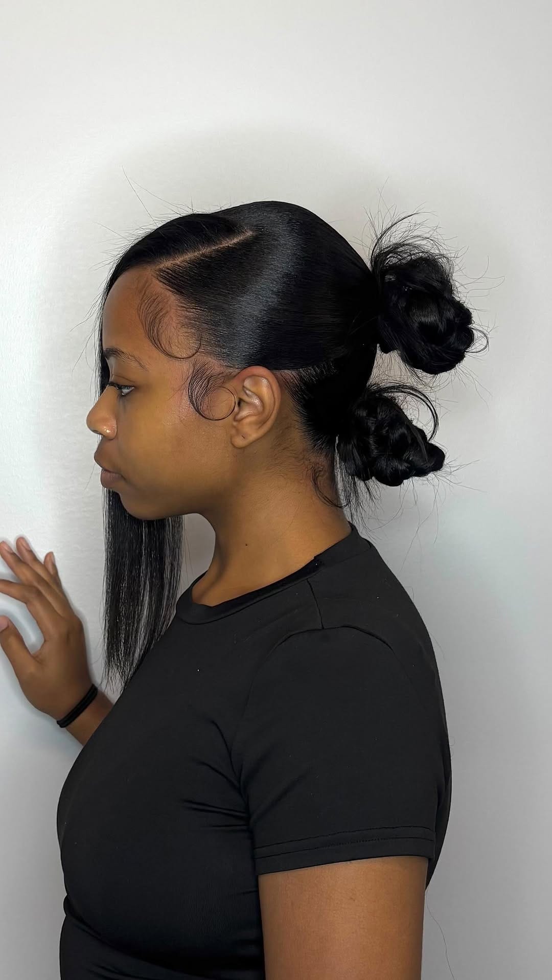 Post 8 by DMV | Hairstylist ♡ on Instagram (video)
