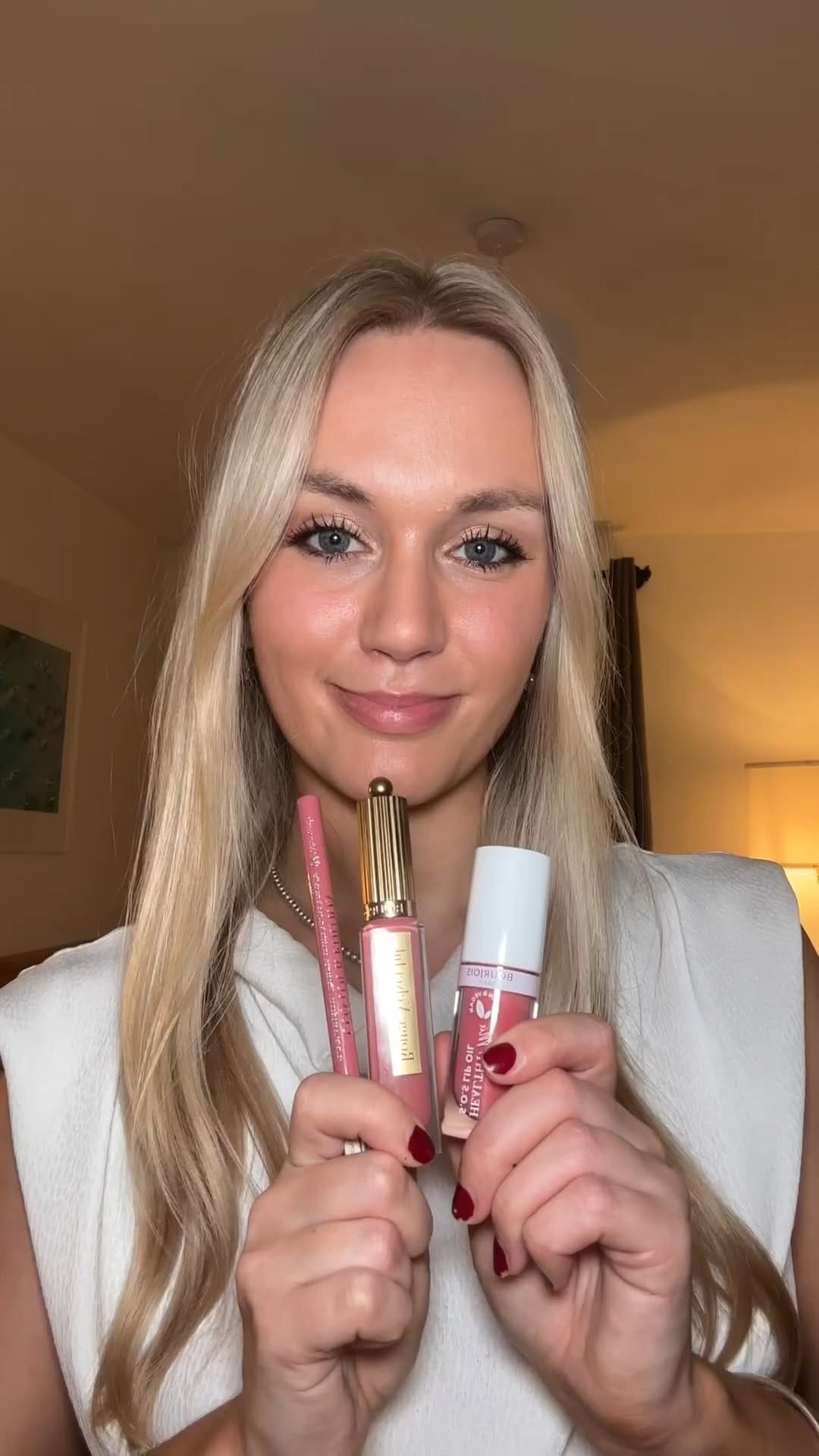 Post 8 by Bourjois UK & IRE on Instagram (video)
