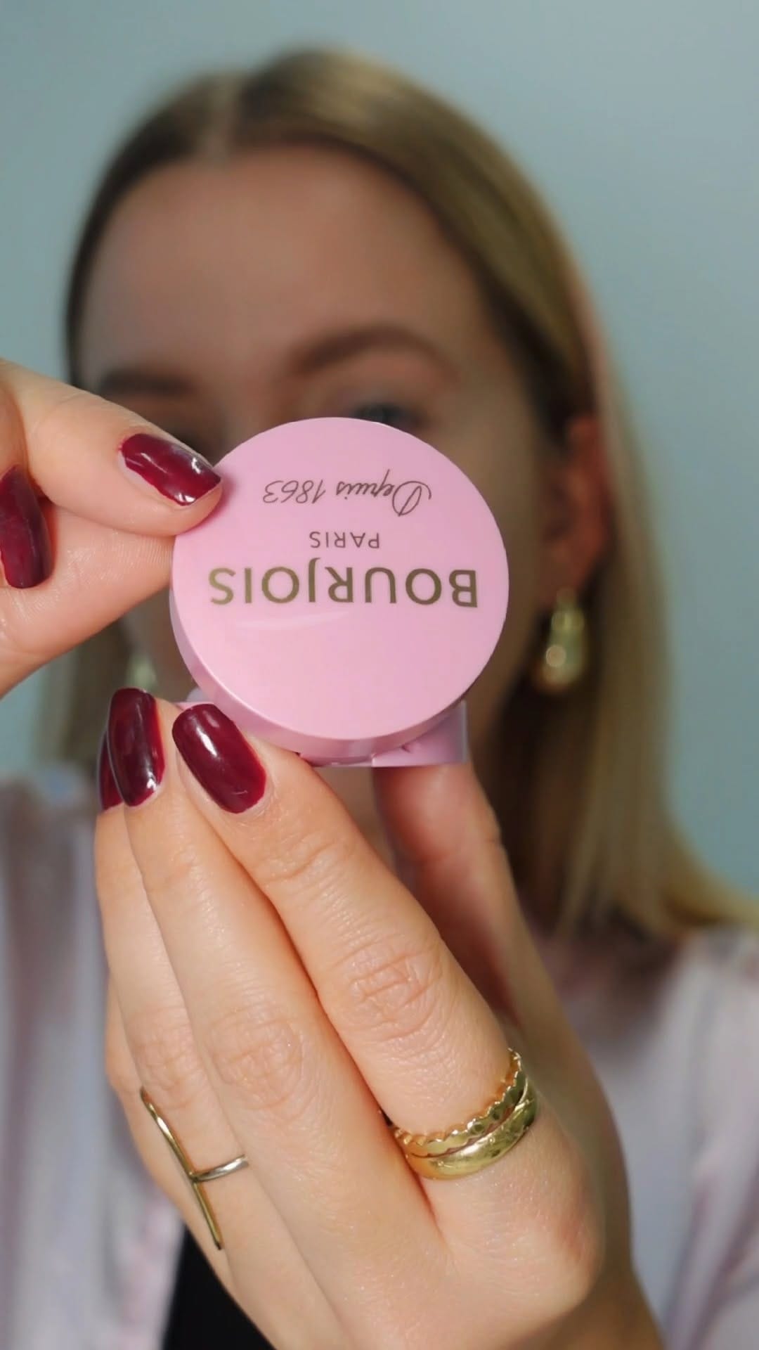 Post 9 by Bourjois UK & IRE on Instagram (video)