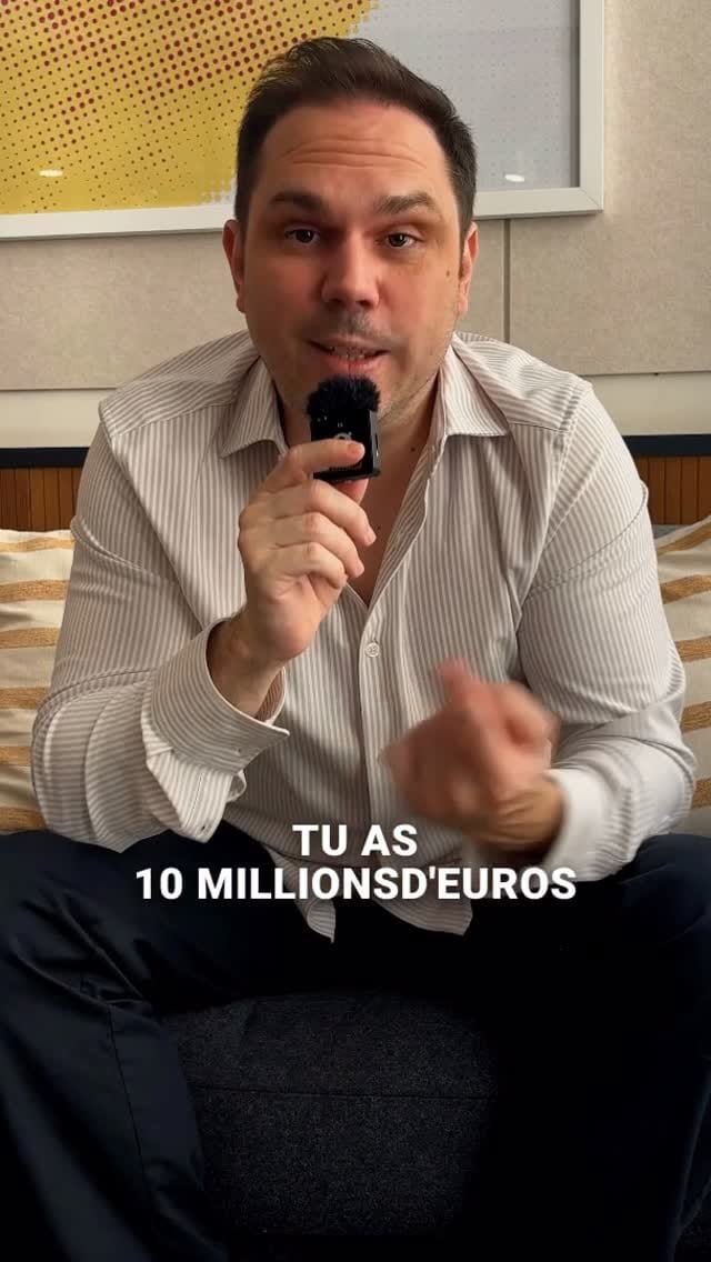 Post 5 by Victor Lora on Instagram (video)