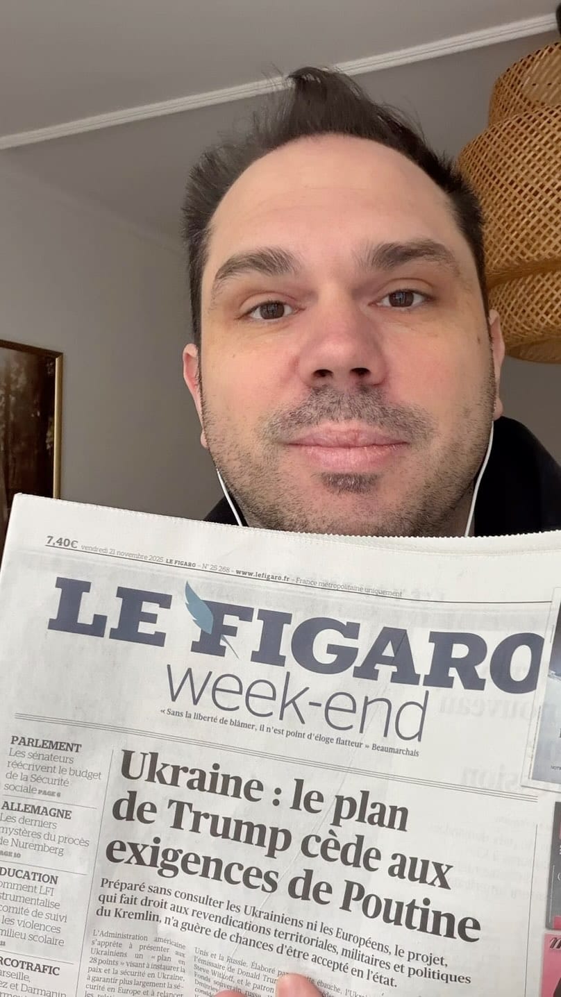 Post 4 by Victor Lora on Instagram (video)
