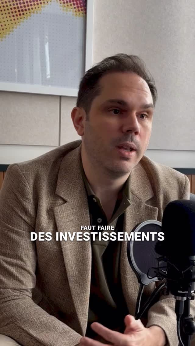 Post 6 by Victor Lora on Instagram (video)