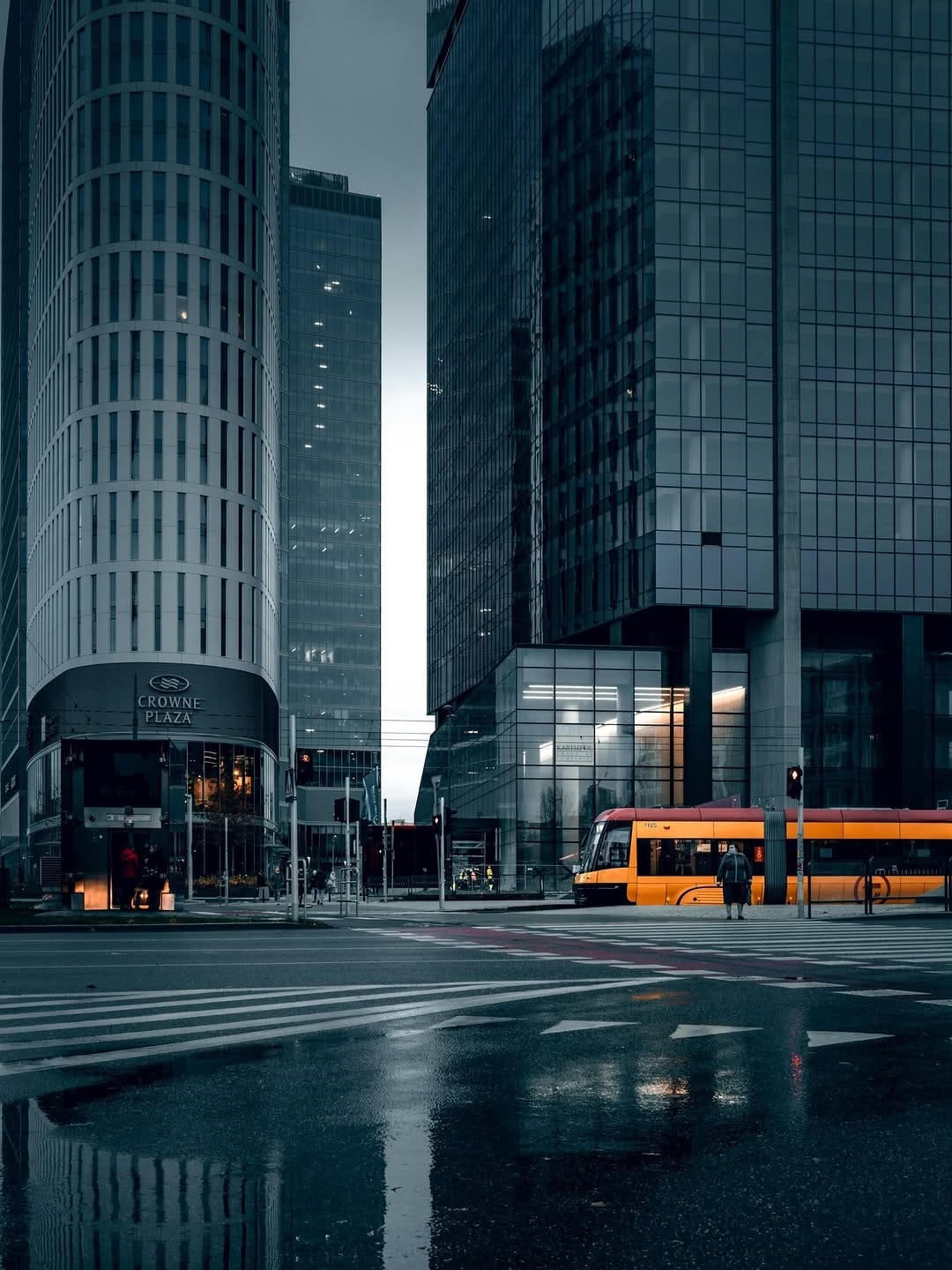 Post 1 by Gianluca Bruno on Instagram (image)