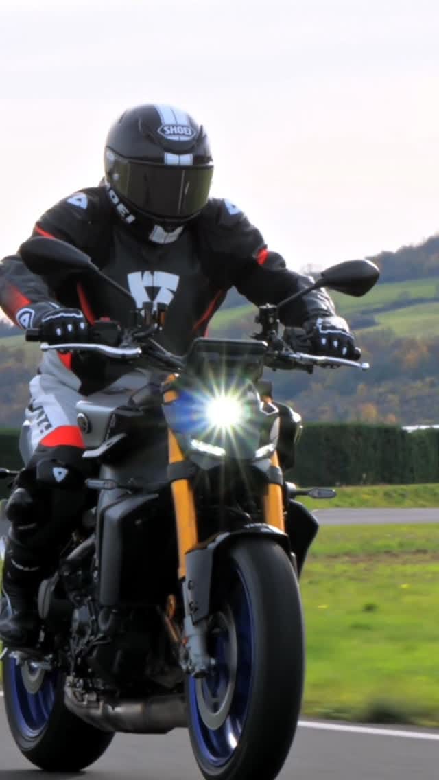 Post 9 by MAXXESS FRANCE on Instagram (video)