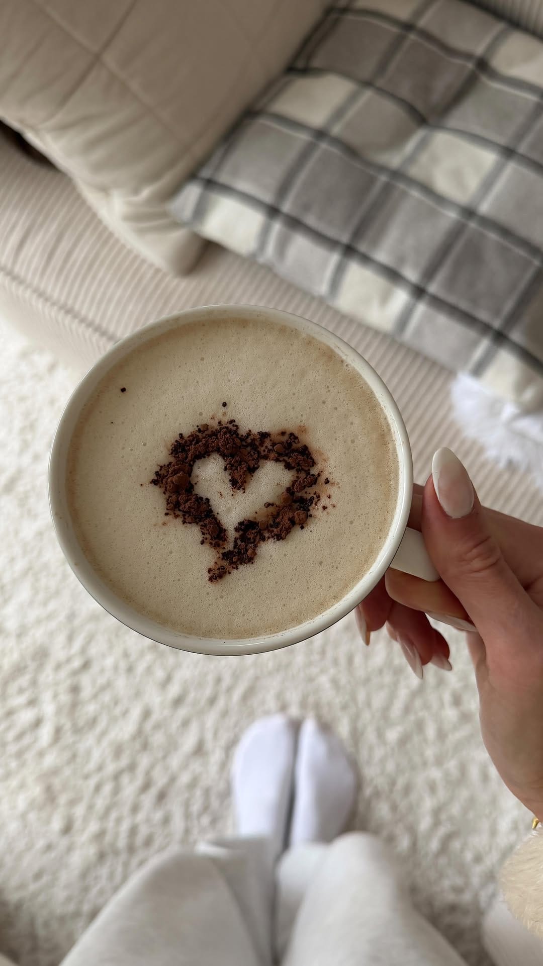 Post 6 by Laura R ✨ on Instagram (video)