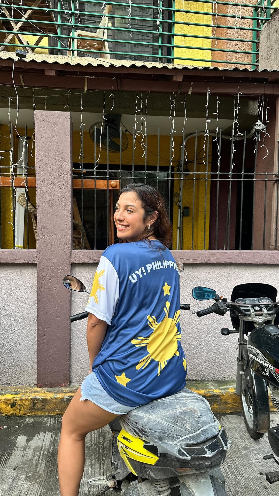 Post 8 by LEAH WITH AN H 🇫🇷🇵🇭🇩🇿 on Instagram (video)