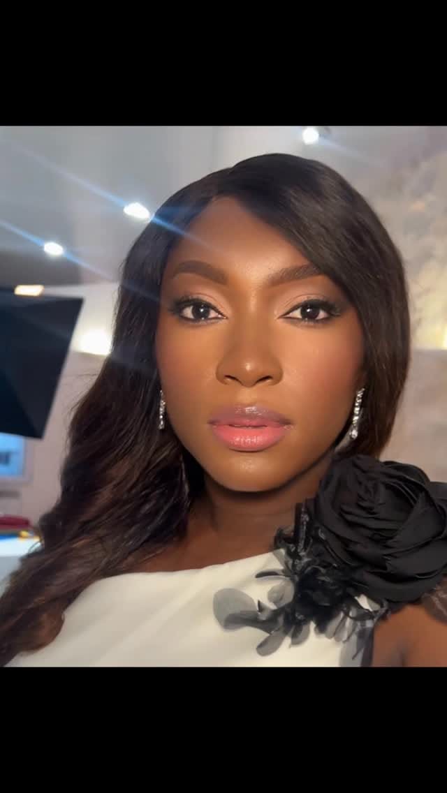 Post 1 by Hawa Traore | Makeup artiste on Instagram (video)