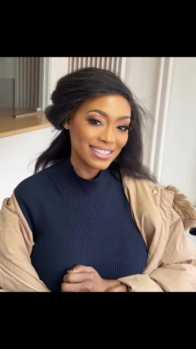 Post 5 by Hawa Traore | Makeup artiste on Instagram (video)