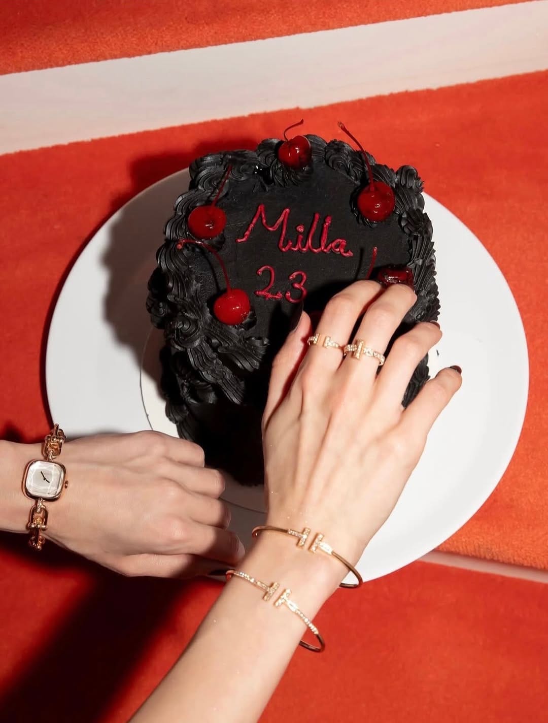 Post 5 by Céline Cake Design on Instagram (image)
