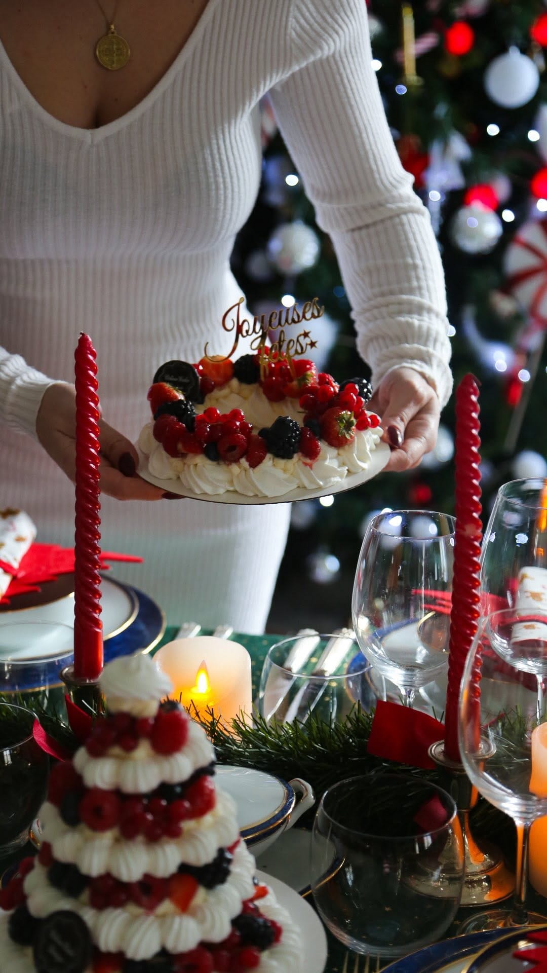 Post 8 by Céline Cake Design on Instagram (video)