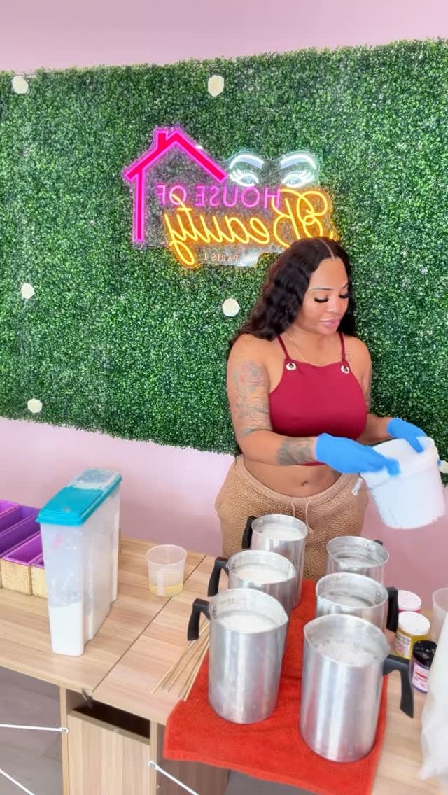 Post 6 by Natural Feminine & Skincare on Instagram (video)