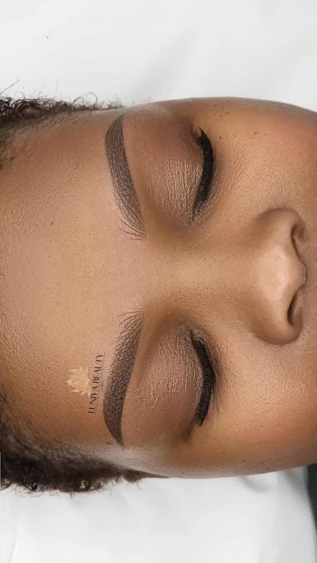 Post 2 by MICROSHADNG/MICROBLADING/PARIS on Instagram (video)