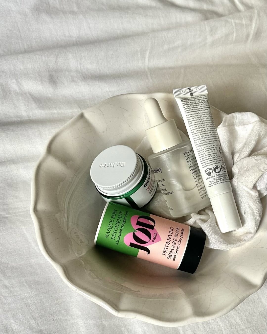 Post 6 by JOD Cosmetics on Instagram (carousel)