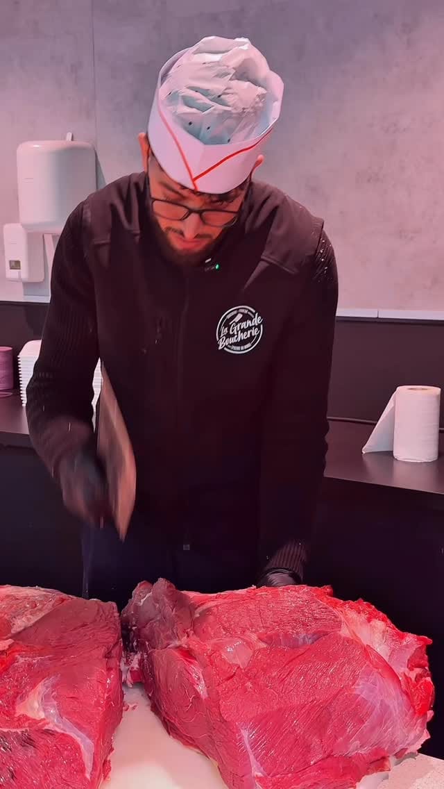 Post 4 by La Grande Boucherie on Instagram (video)