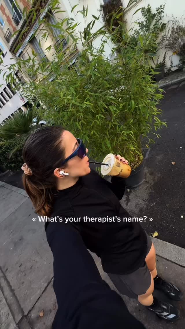 Post 2 by Elodie Puechon | Sport & Lifestyle on Instagram (video)
