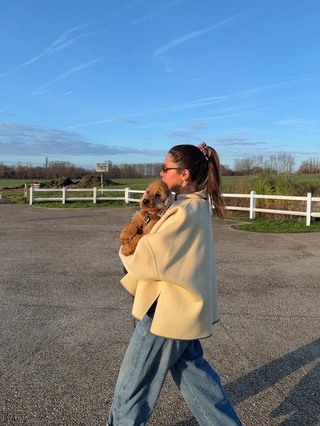 Post 3 by Capucine 🔅 on Instagram (carousel)