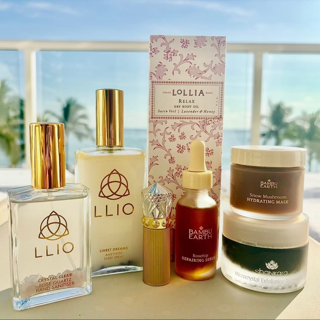 Post 4 by LLIO on Instagram (image)