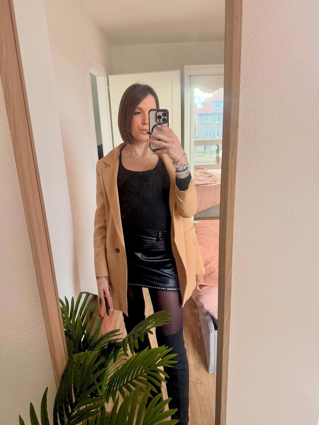 Post 5 by Sophia Bertin on Instagram (image)