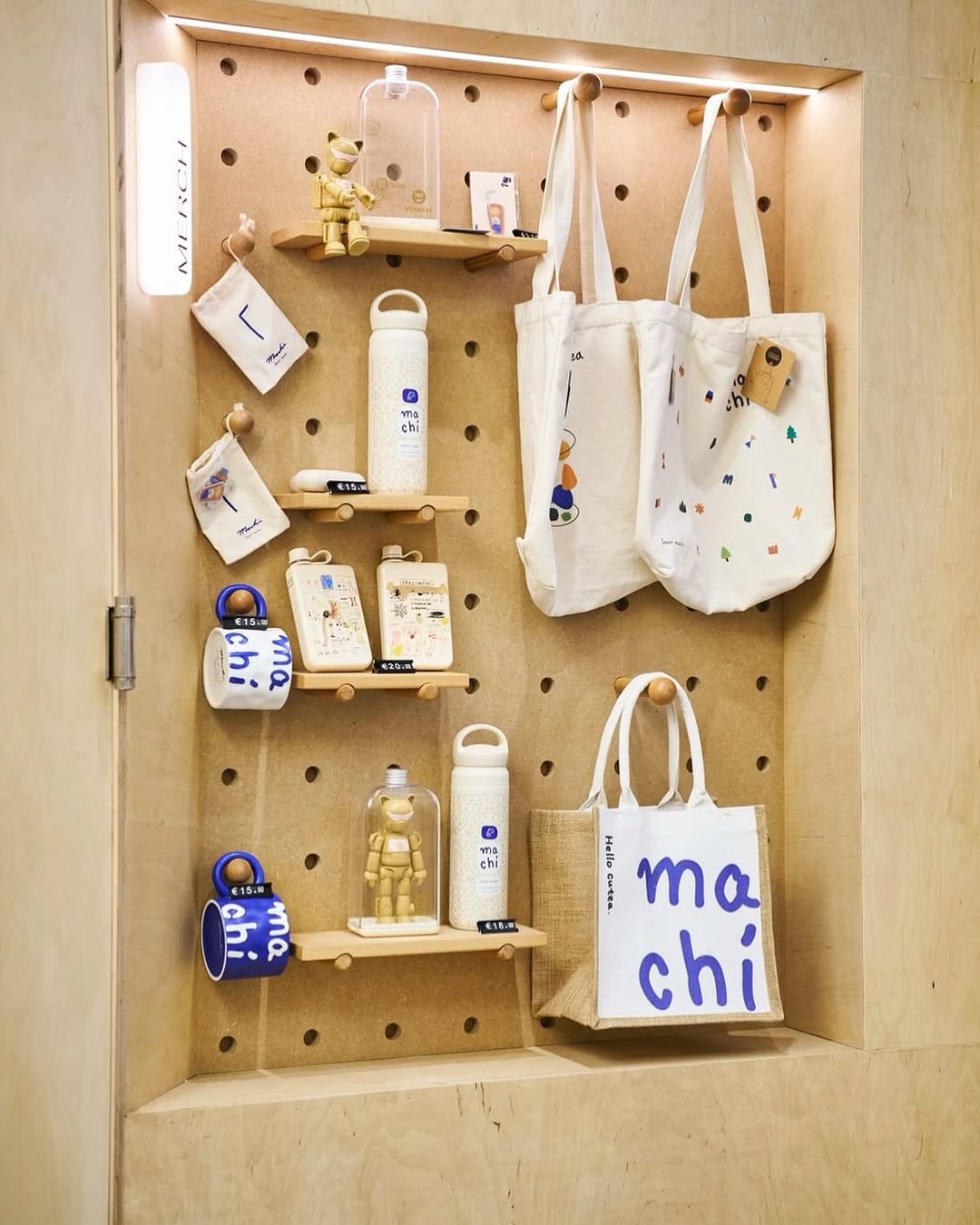 Post 3 by 麥吉 machi machi France on Instagram (image)