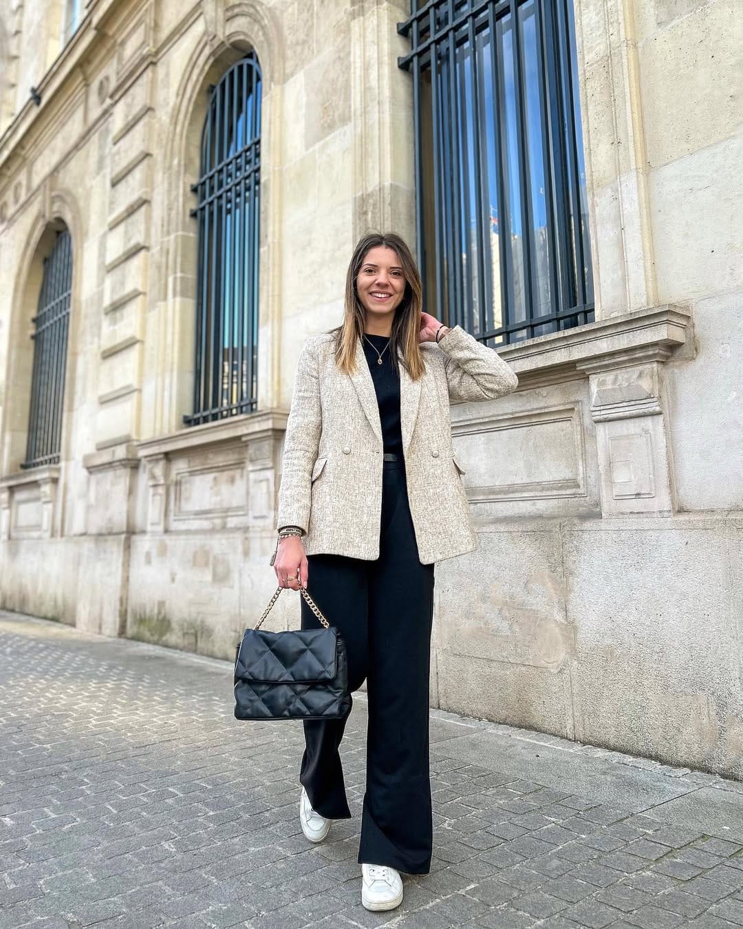 Post 5 by Iléana 🕊 on Instagram (carousel)
