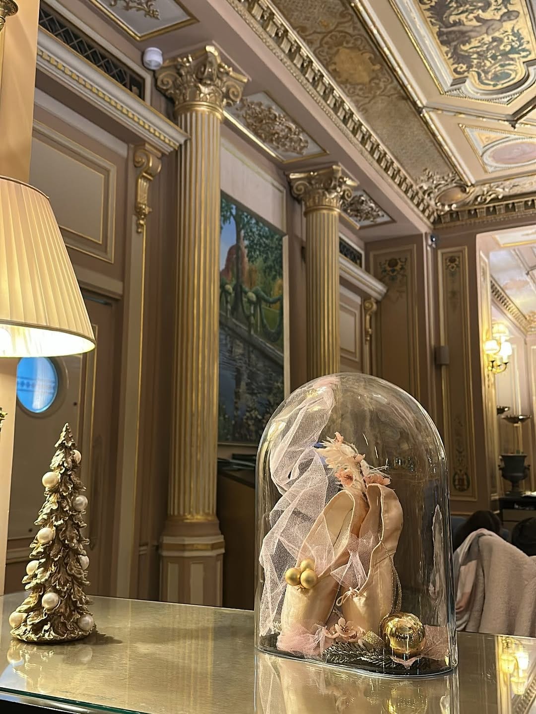 Post 1 by Mayré 🕊️ on Instagram (carousel)