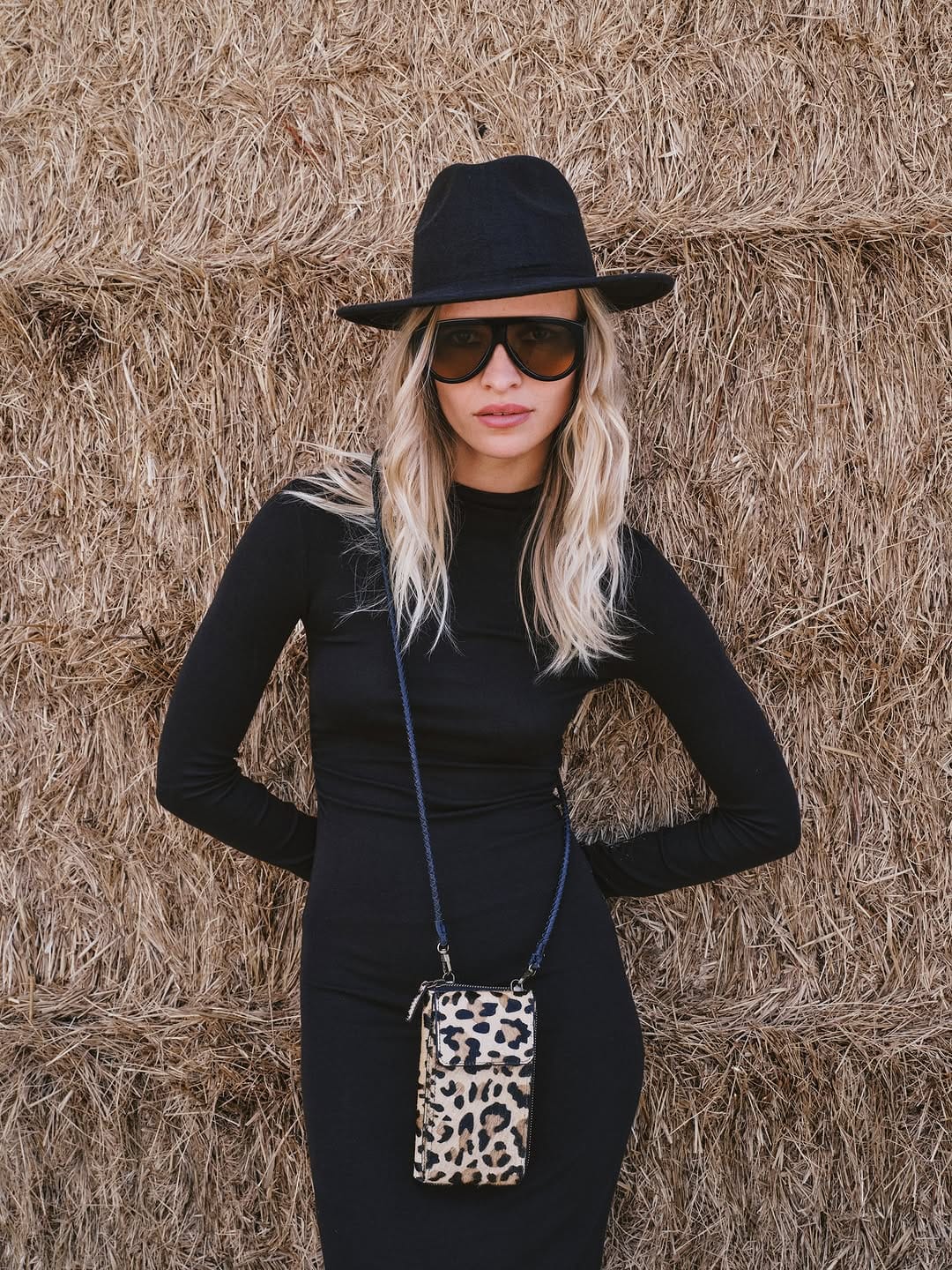 Post 7 by SISTA PARIS on Instagram (image)