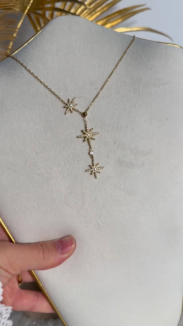 Post 1 by ALESIAPARIS Bijoux on Instagram (video)