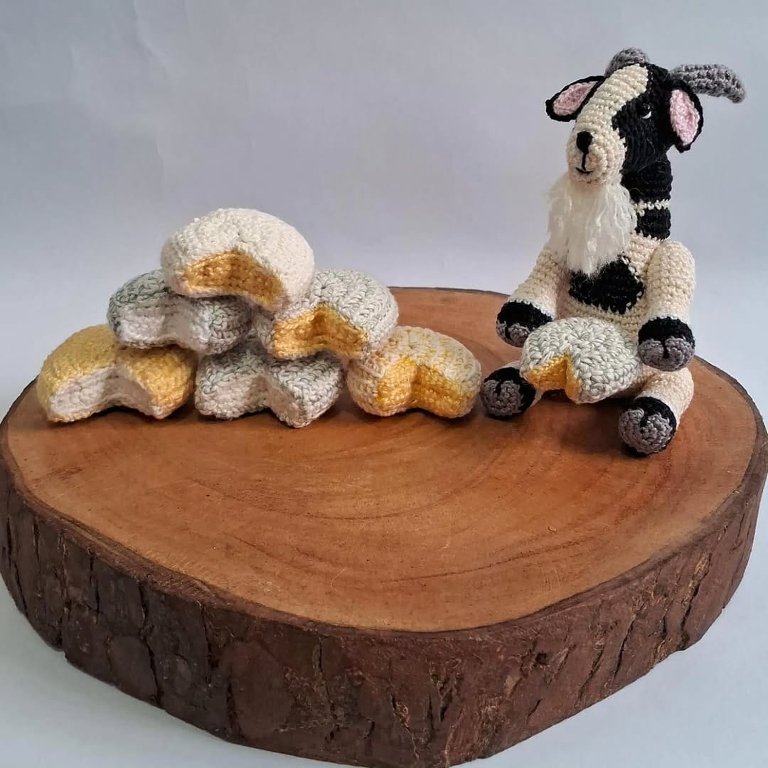 Post 1 by Queijo de Cabra Fazenda Geneve/Queijo Artesanal on Instagram (carousel)