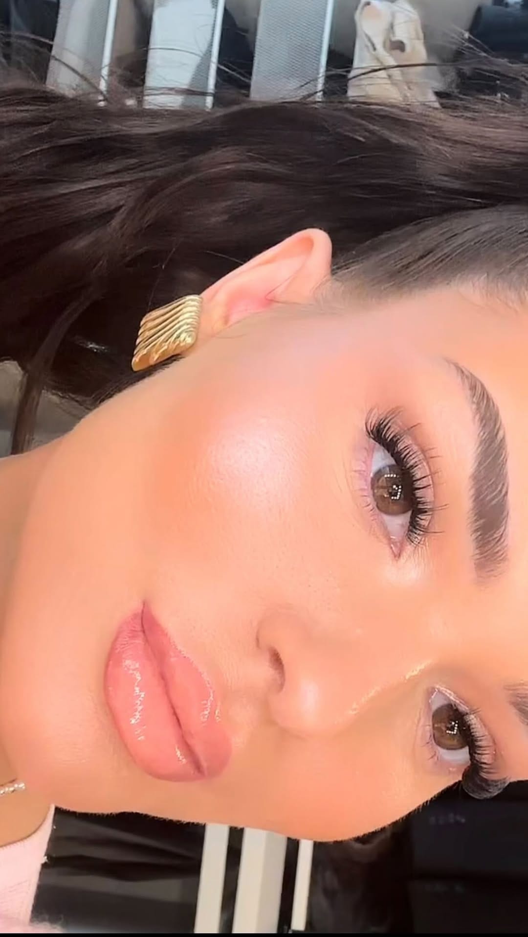 Post 10 by Aesthetic Zentrum deine Hautexperten on Instagram (video)
