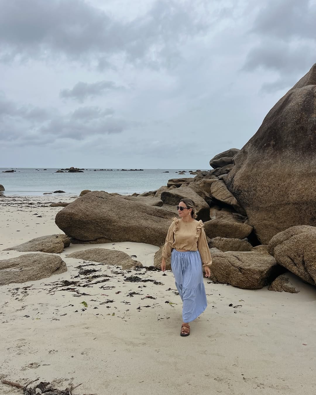Post 2 by Sophie 🦋 on Instagram (carousel)