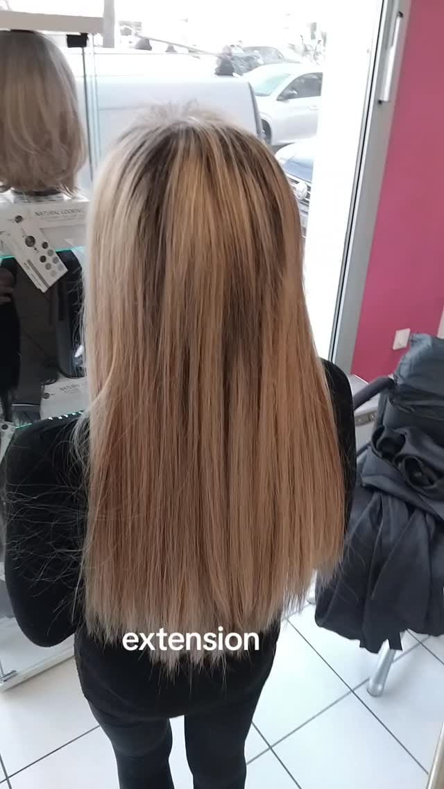 Post 1 by extension coiffure christele on Instagram (video)
