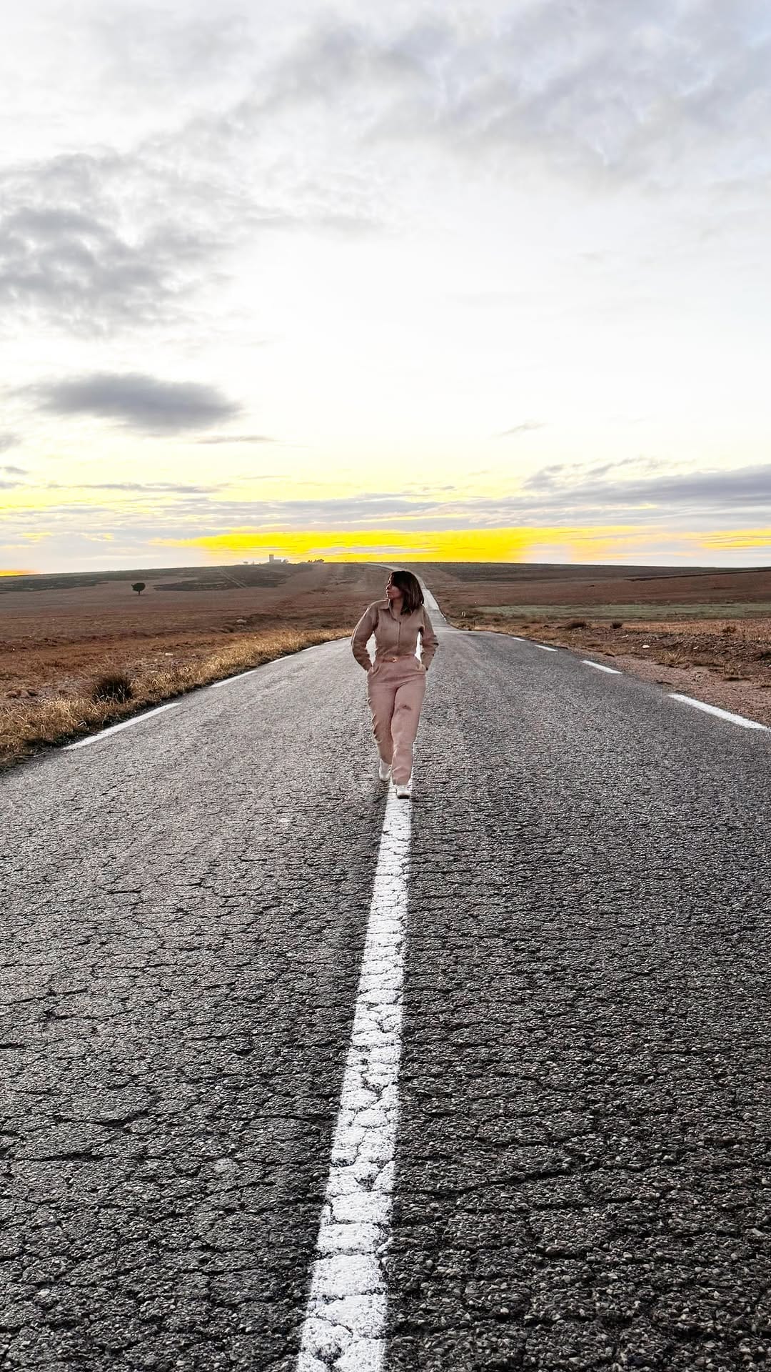 Post 6 by Guettiche sabrina on Instagram (video)