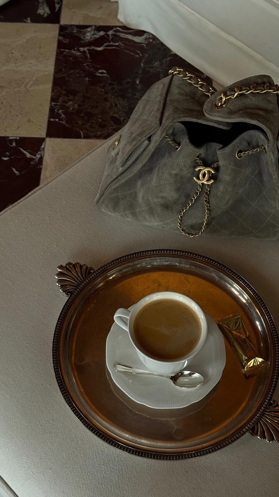 Post 5 by Margaux Breton on Instagram (video)