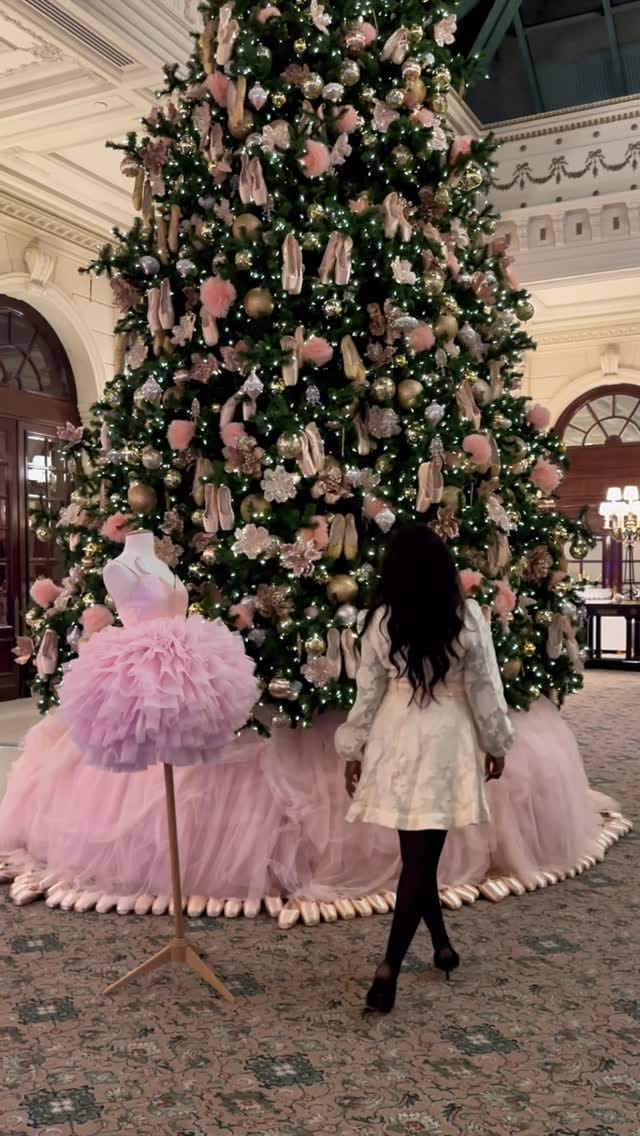 Post 9 by Eunice 👑 on Instagram (video)
