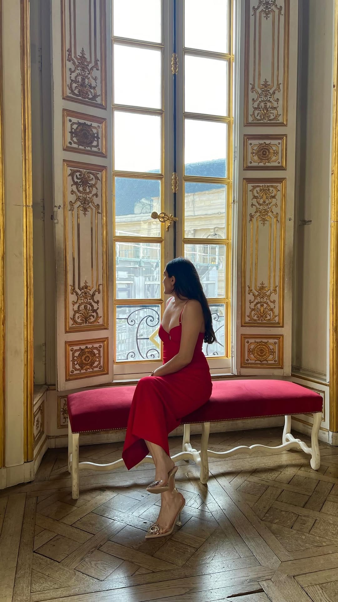 Post 8 by Ayla | Fashion, Beauty & Luxe Enthusiast on Instagram (video)
