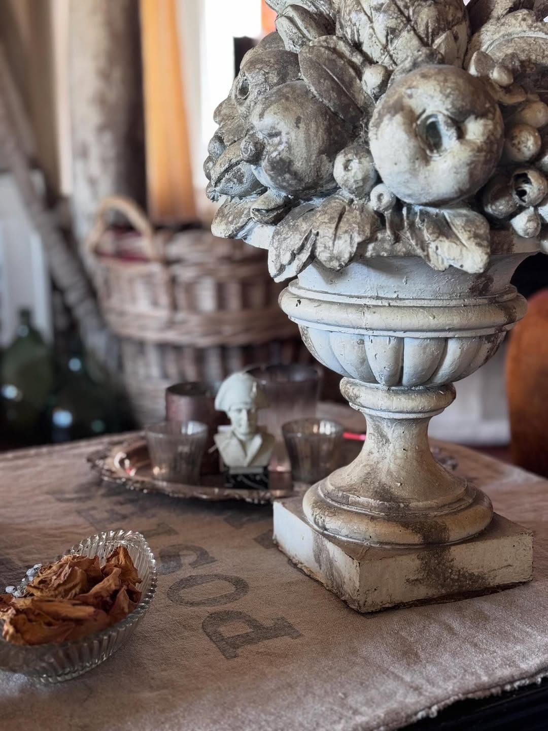 Post 2 by Kathy Delgado/Vintageweave on Instagram (image)