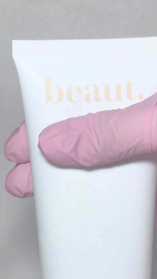 Post 4 by Beaut. on Instagram (video)