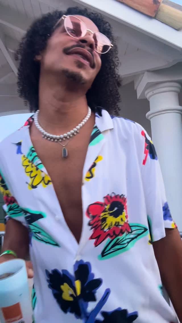 Post 7 by Dubois Johnathan on Instagram (video)
