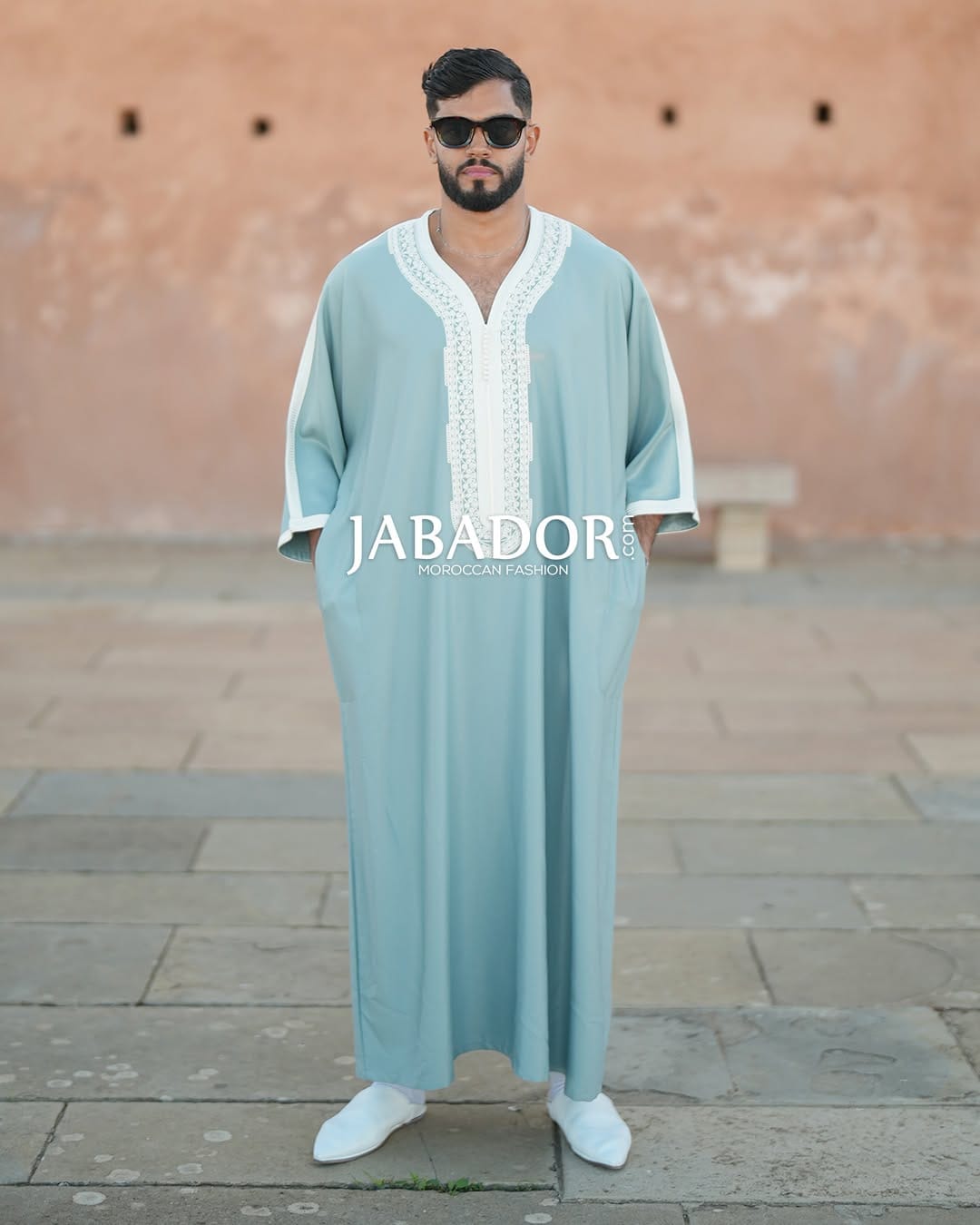 Post 6 by Jabador.com on Instagram (image)