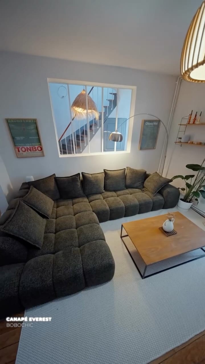 Post 9 by BOBOCHIC PARIS on Instagram (video)