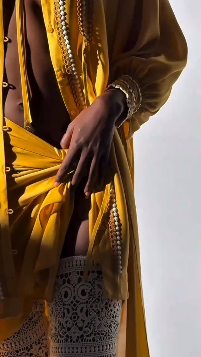 Post 2 by Maison Marriet  Curadora - Claris on Instagram (video)