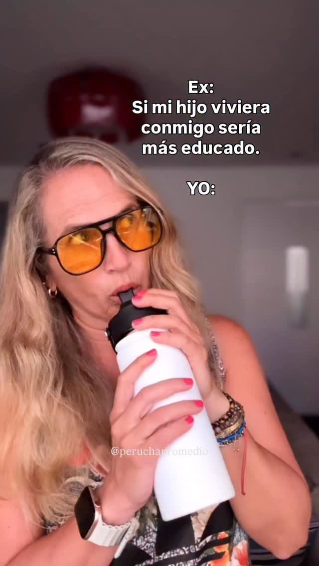 Post 3 by 𝖢𝖺𝗋𝗅𝖺 𝖬𝖾𝖽𝗂𝗇𝖺 | Perucha on Instagram (video)