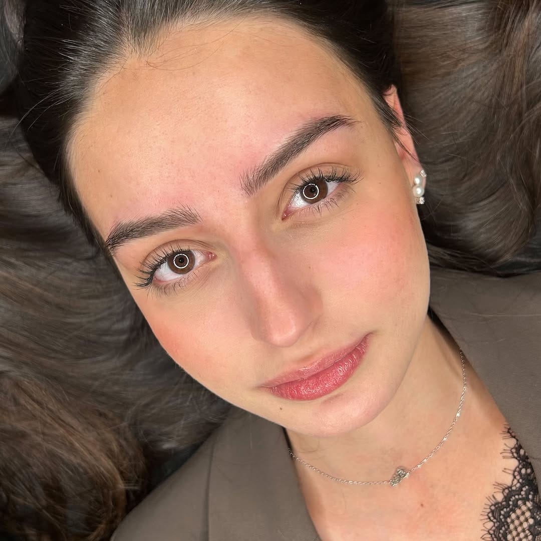Post 3 by GlamUp di Francesca Serrau on Instagram (carousel)