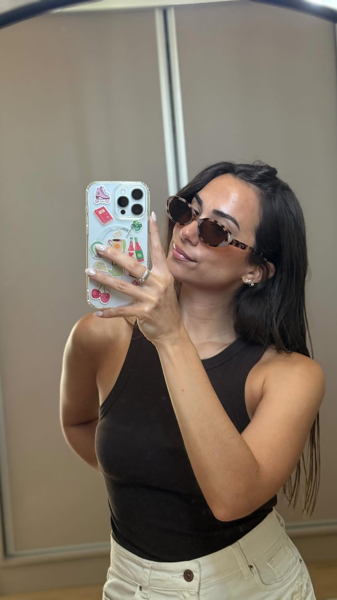 Post 2 by Lari Allevato | Makeup • Beauty • Lifestyle on Instagram (video)
