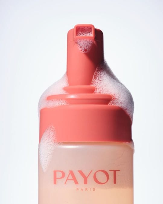 Post 1 by PAYOT France on Instagram (video)