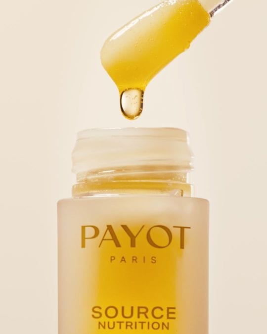 Post 9 by PAYOT France on Instagram (video)