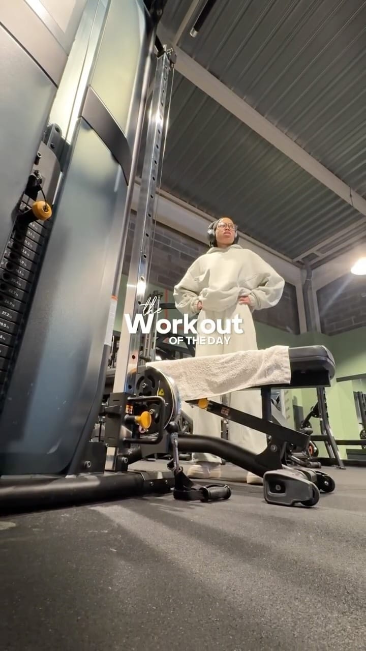 Post 9 by Latifa | Lifestyle, Selfcare & Community Manager on Instagram (video)