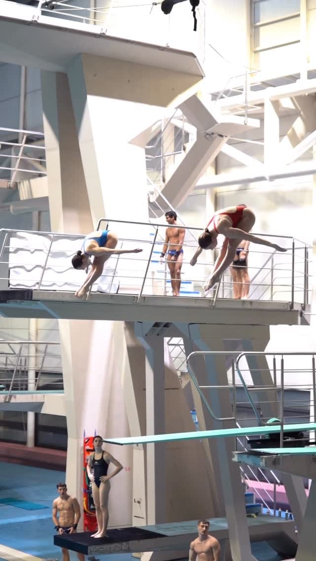 Post 1 by Yasmin Harper on Instagram (video)
