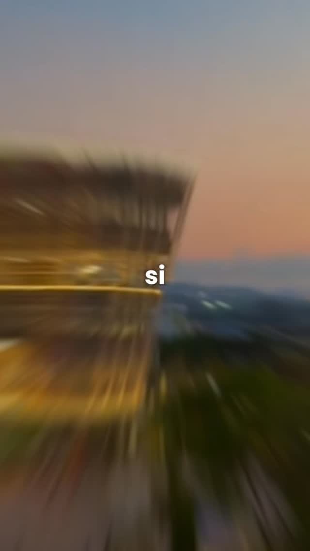 Post 3 by Todos los Perfumes SV on Instagram (video)