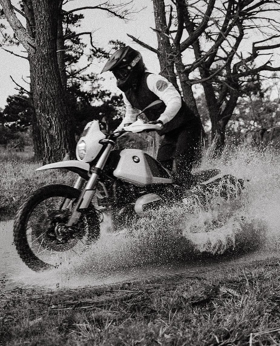 Post 1 by Deus Ex Machina France on Instagram (carousel)